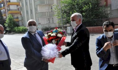 Gaziantep İl Müftüsü Hazırlar, Nizip Müftüsü Çiftçi’ye Ziyaret