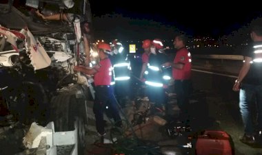 Nizip Otoyolunda Kaza ; 1 Ölü