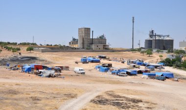 Yunus Emre Mahallesinde Çadır Sorunu