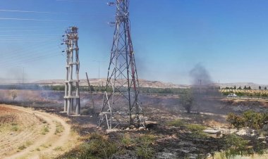 Anız yangını elektrik kesintisine neden oldu