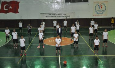 Nizip Gücü Basketbol Takımı  ilk antrenmanı yaptı
