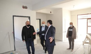 Kaymakam ve Belediye Başkanı okul inşaatını inceledi