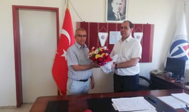 Nizip Meslek Yüksekokulunda Bayrak Değişimi