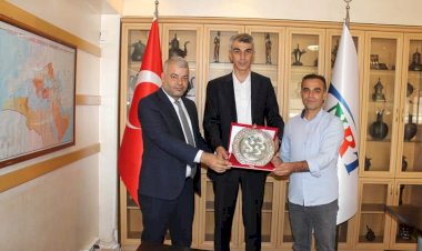 Emniyet Müdürü Yaman'dan NRT'ye veda ziyareti