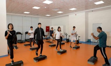 Nizip Belediyesi’nin Spora sporcuya desteği sürüyor