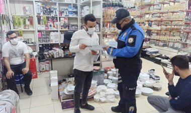 Polis vatandaşları hırsızlıklar konusunda bilgilendirdi