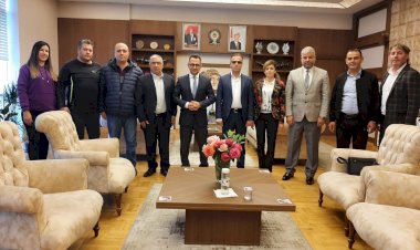 Nizip Gazeteciler Derneği'nden Nizip Kaymakamlığına ziyaret
