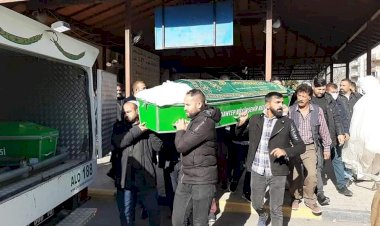 Kazada ölen genç kız son yolculuğuna gelinlikle uğurlandı