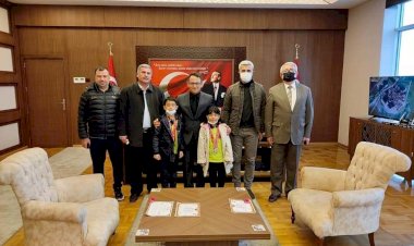 Şampiyon Sporcular'dan Kaymakam Çağlar'a Ziyaret