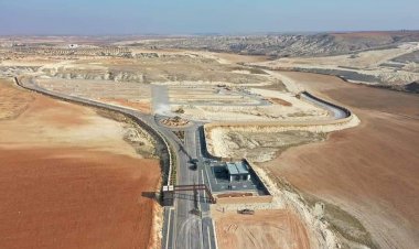 Başkan Sarı, Mezarlık çalışmalarını inceledi