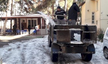 Kar temizleme ve tuzlama çalışmaları devam ediyor
