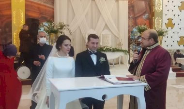 Çalışkan ve Bakır ailesinin mutlu günü