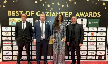 Alpaslan Ticaret Erkunt Traktör ‘Best Of Gaziantep Awards' ödülünü  aldı