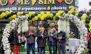 Nizip Mevsim Çiçekçilik Organisazyon ve Çikolata hizmete girdi