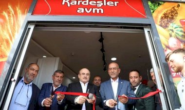Kardeşler AVM hizmete açıldı