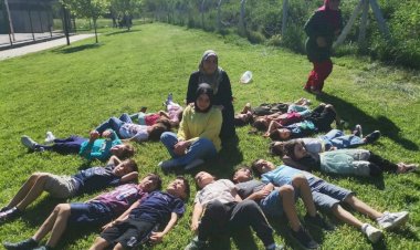 Kur’an kursu öğrencilerinin piknik keyfi