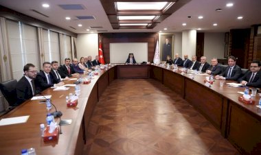 Belediye Başkanı Sarı’nın Ankara temasları sürüyor 