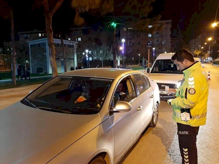 Nizip'te polisten kurallara uymayan sürücülere yönelik denetim