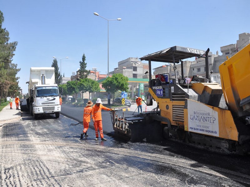 Cumhuriyet Caddesi Yenileniyor