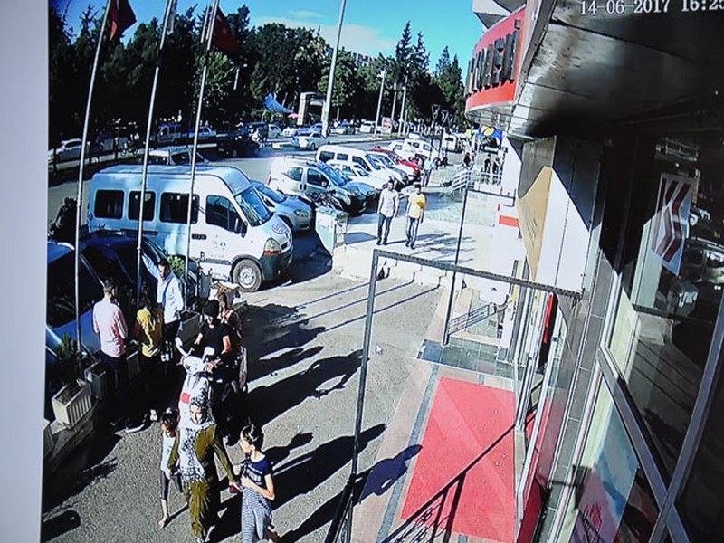 MOTOSİKLET HIRSIZLARI TUTUKLANDI