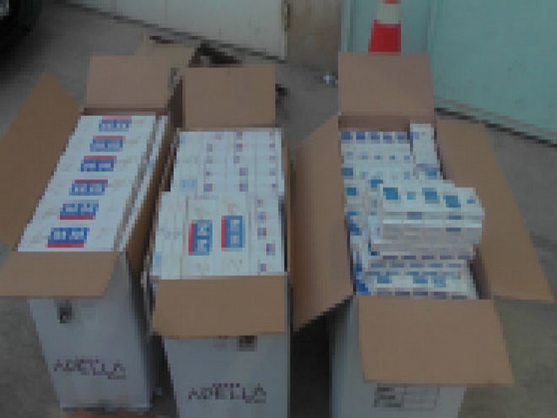 POLİS KAÇAKÇILARA GEÇİT VERMİYOR